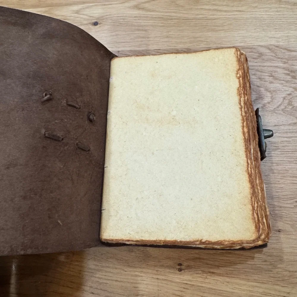 Handmade Leather Journal Dark Brown Distressed Deckle Edge Paper Clasp 7x5